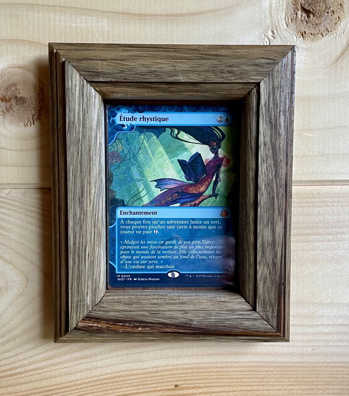 Cadre stylisé pour carte.