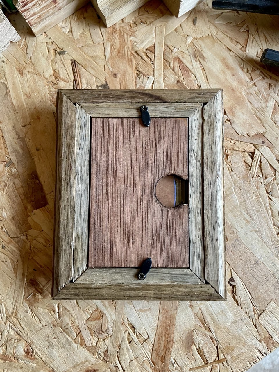 Cadre stylisé pour carte.